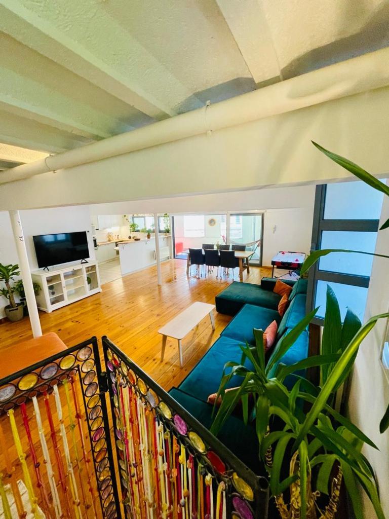 Down Town Oasis-Spacious Loft With Private Parking Brussels Exterior photo